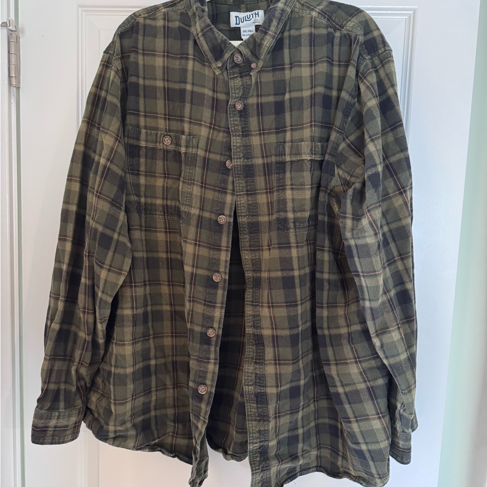 Duluth Trading Co. 3XL Tall Relaxed Fit Olive Plaid Shirt